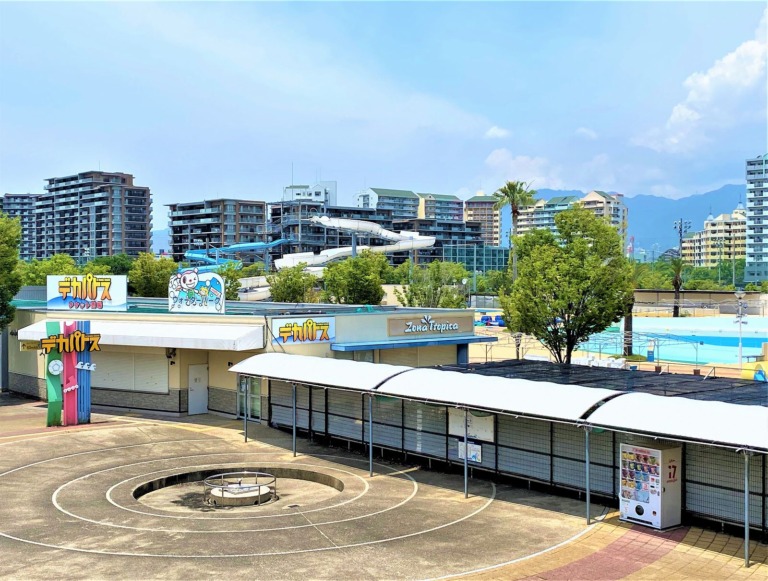 神戸のプール・ウォーターパーク「デカパトス」！2021年は7月10日（土）～9月12日（日）で開園予定だよ！ デカ
